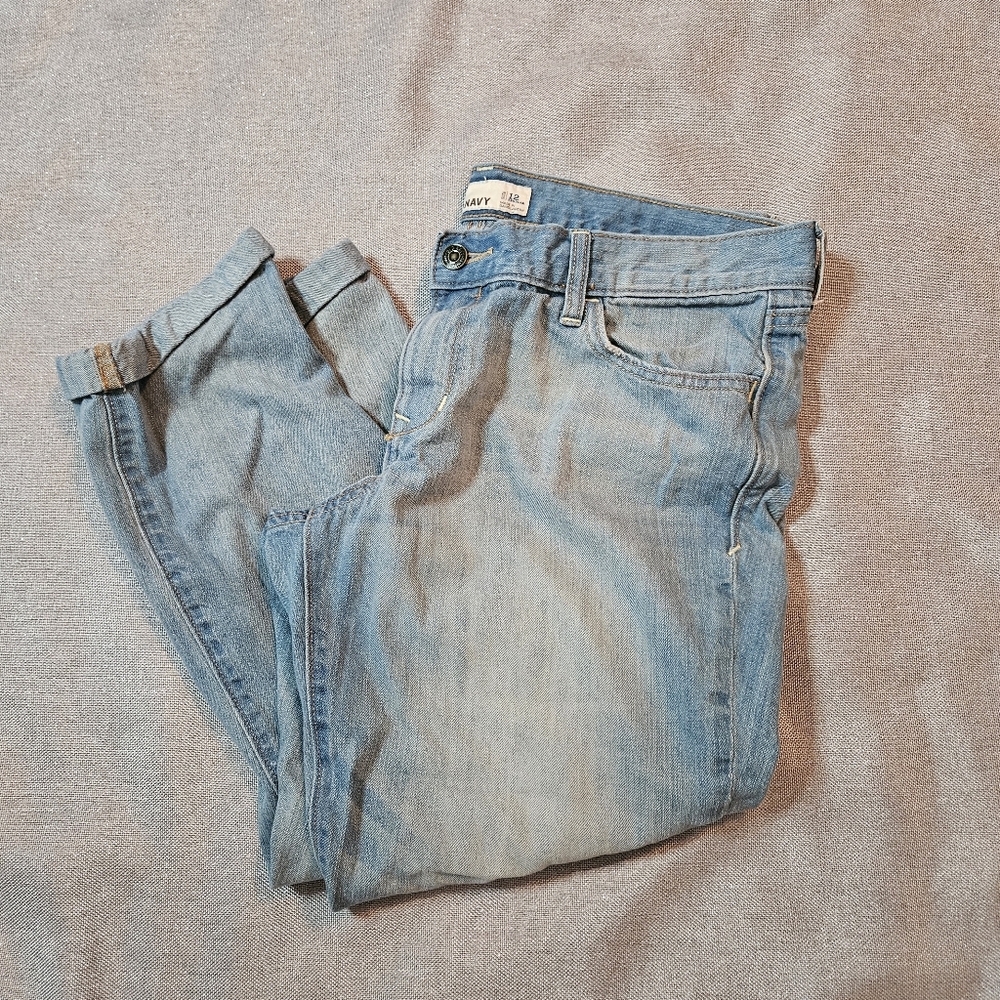 Old Navy Light Washed Rolled Hem Jeans Cropped Med Rise Size 12 - Picture 4 of 10